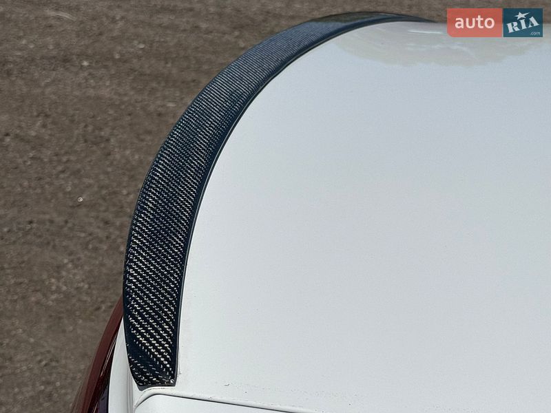 Седан Audi A6 2015 в Киеве
