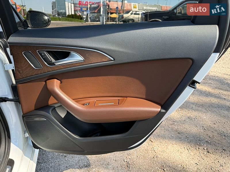 Седан Audi A6 2015 в Киеве