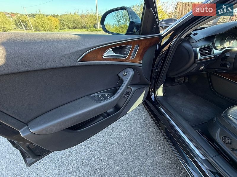 Седан Audi A6 2014 в Ровно