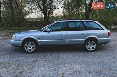 Універсал Audi A6 1996 в Млиніві