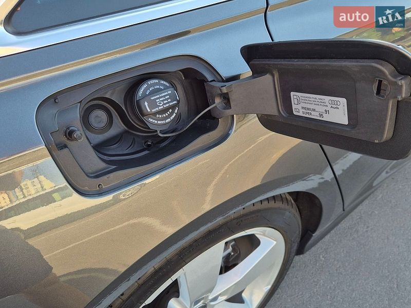 Седан Audi A6 2020 в Киеве