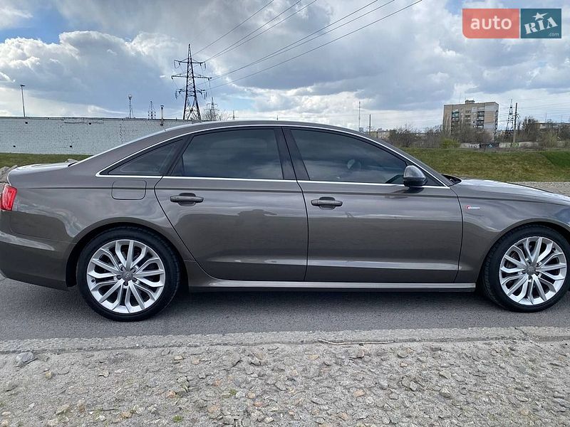Седан Audi A6 2013 в Киеве
