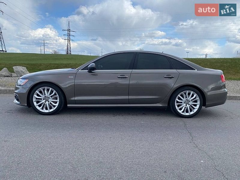 Седан Audi A6 2013 в Киеве