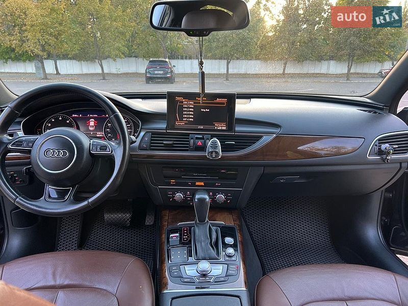 Седан Audi A6 2015 в Кривом Роге