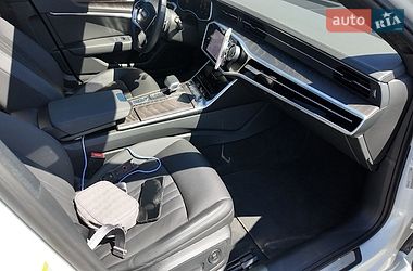 Седан Audi A6 2022 в Киеве