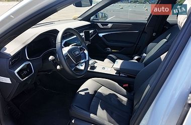 Седан Audi A6 2022 в Киеве