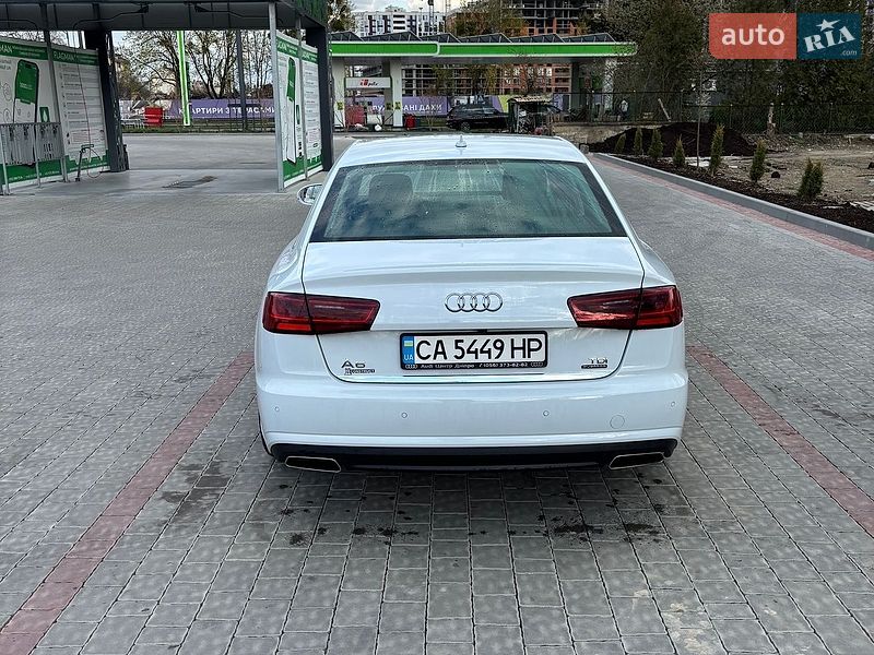 Седан Audi A6 2016 в Киеве