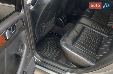 Седан Audi A6 2003 в Остроге