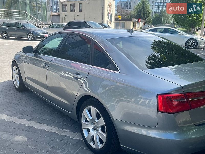 Седан Audi A6 2014 в Луцке