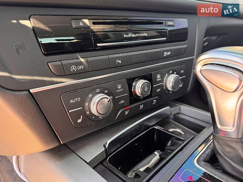 Седан Audi A6 2013 в Львове