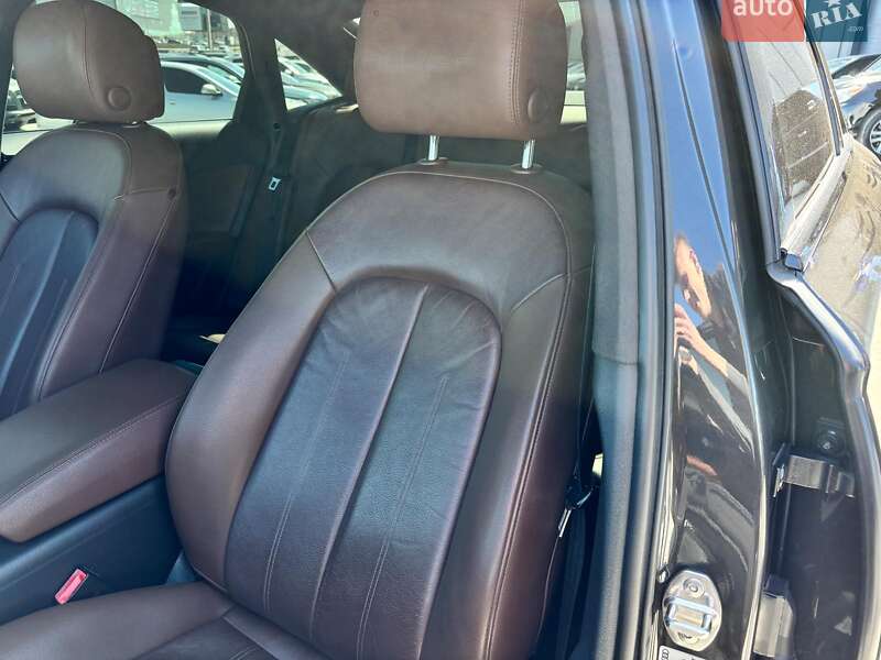 Седан Audi A6 2015 в Львове