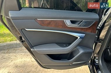 Седан Audi A6 2018 в Новояворовске
