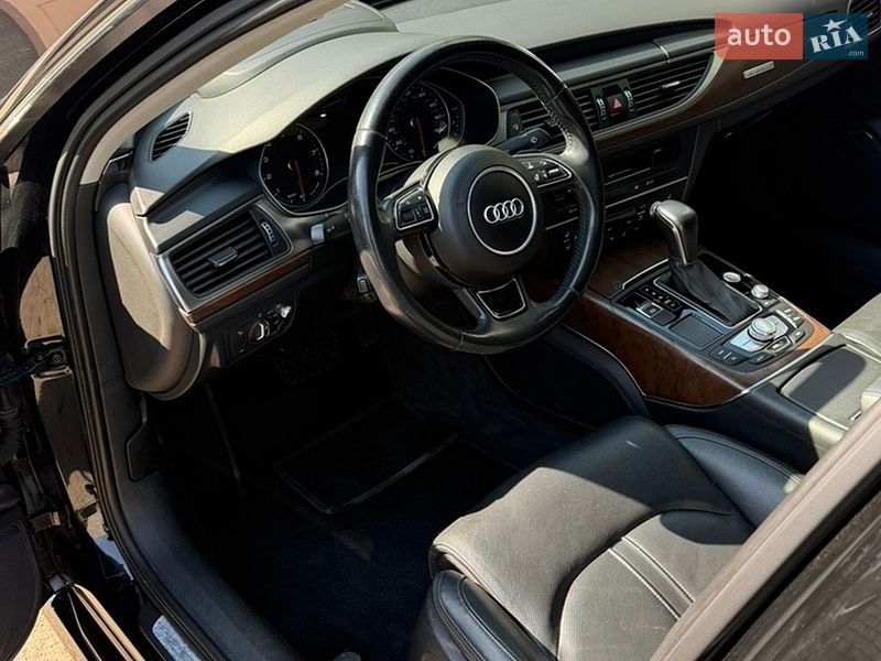 Седан Audi A6 2015 в Дніпрі
