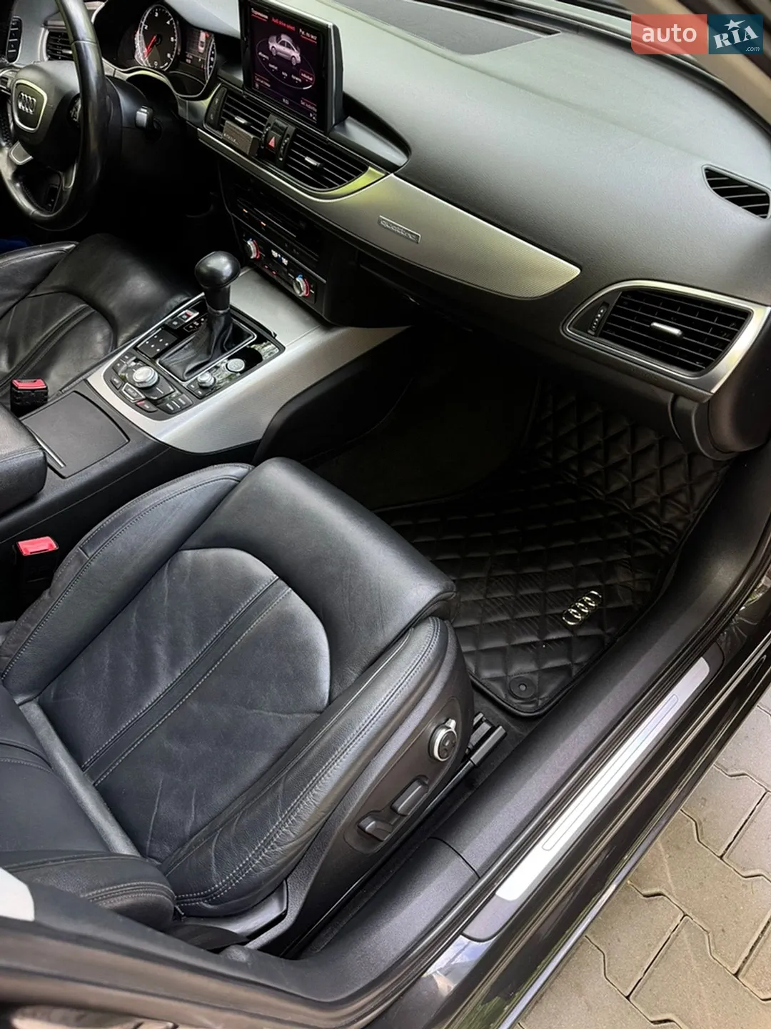 2011 Audi A6 - мініатюра 27