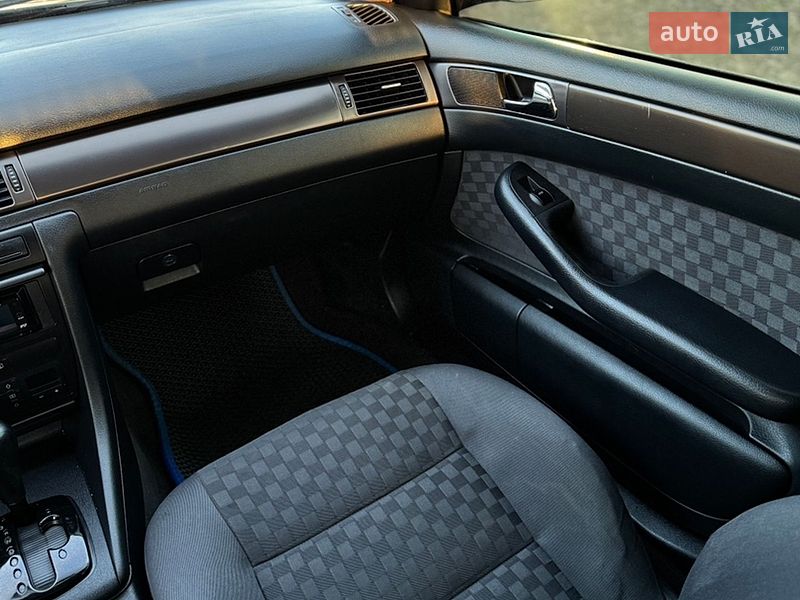 Універсал Audi A6 1999 в Києві