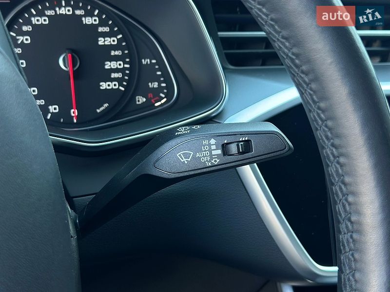 Седан Audi A6 2021 в Киеве