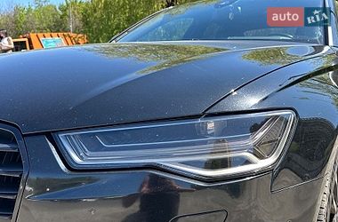 Седан Audi A6 2016 в Киеве