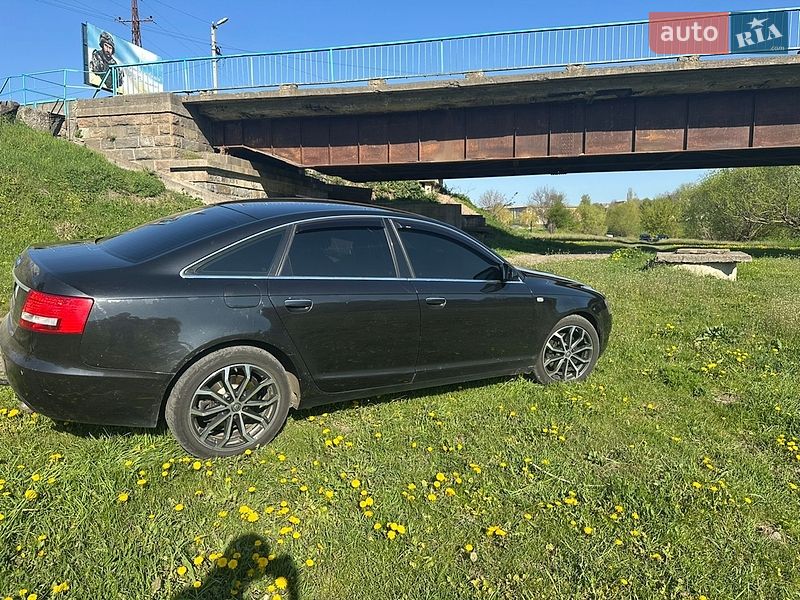 Седан Audi A6 2004 в Тальному