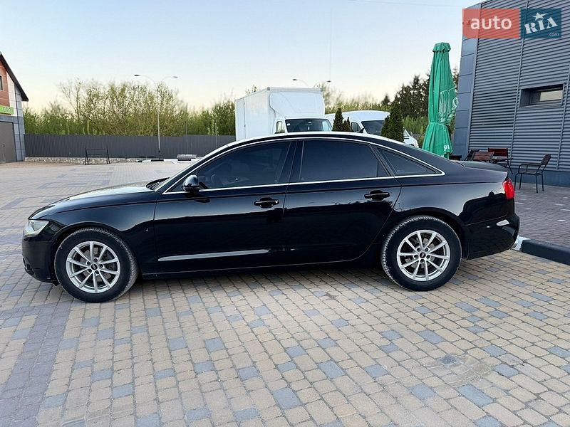 Седан Audi A6 2014 в Подволочиске
