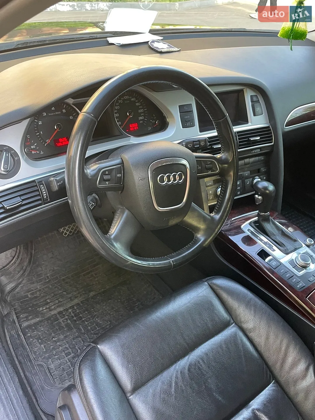 2010 Audi A6 - мініатюра 16