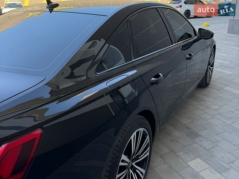 Седан Audi A6 2023 в Івано-Франківську