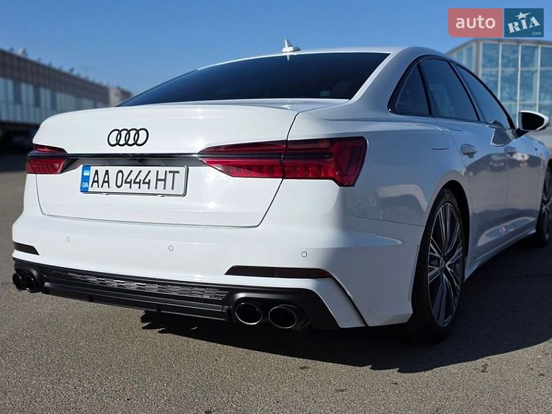 Седан Audi A6 2018 в Киеве