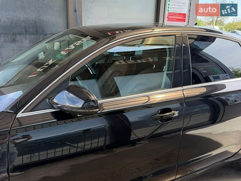 Седан Audi A6 2012 в Каменец-Подольском