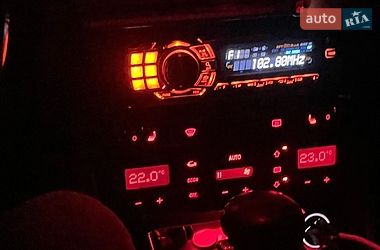 Седан Audi A6 1999 в Коростене