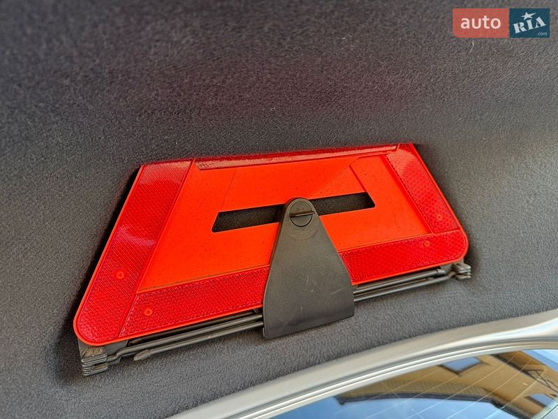 Седан Audi A6 2004 в Стрые