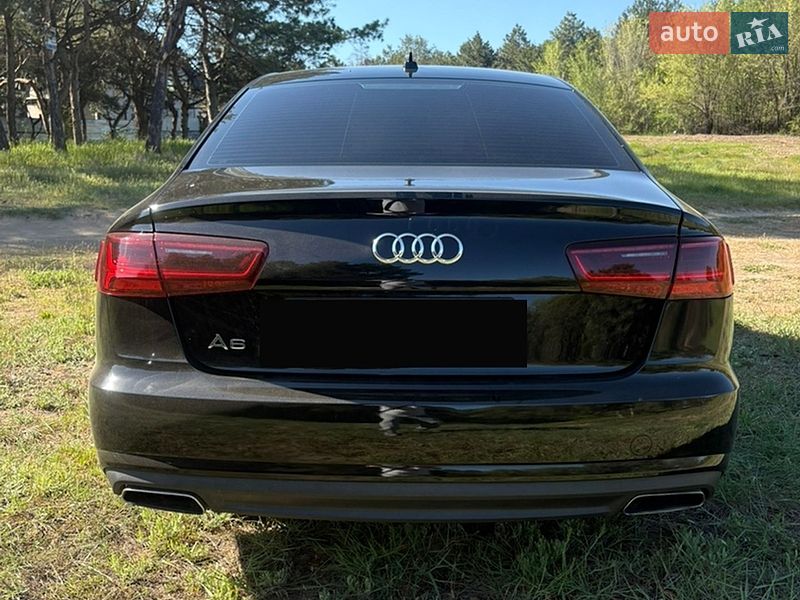 Седан Audi A6 2015 в Запорожье