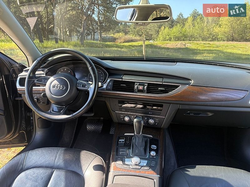 Седан Audi A6 2015 в Запорожье