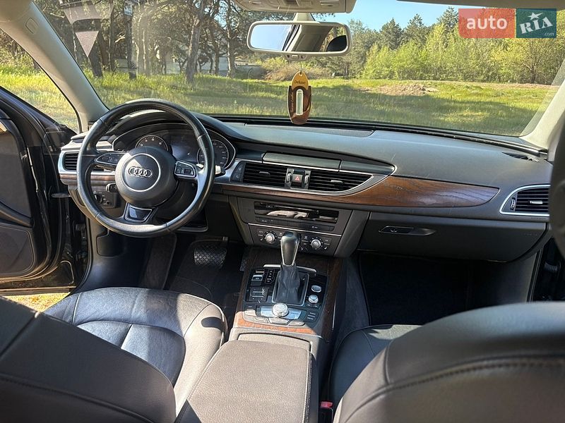Седан Audi A6 2015 в Запорожье
