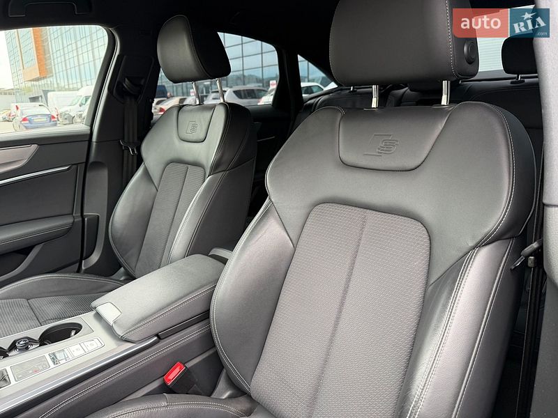 Седан Audi A6 2023 в Хмельницком