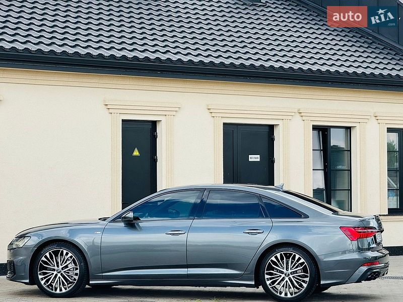 Седан Audi A6 2018 в Мукачево