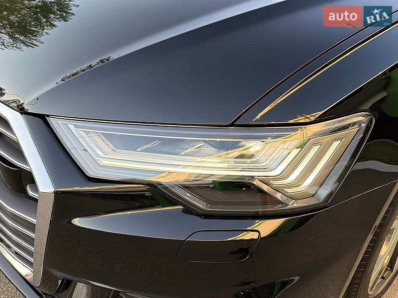 Седан Audi A6 2023 в Києві