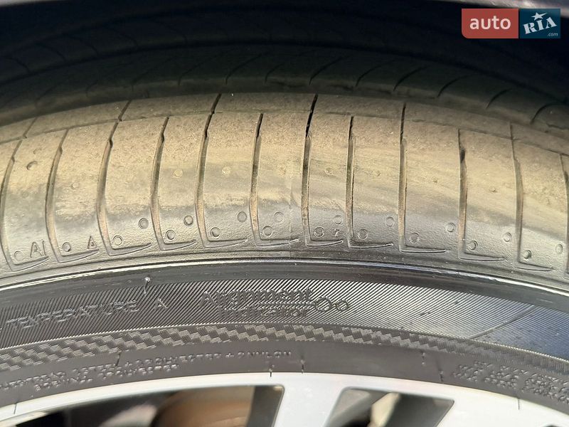 Седан Audi A6 2023 в Києві