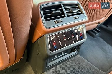 Седан Audi A6 2023 в Києві