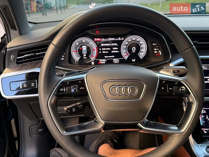 Седан Audi A6 2023 в Києві