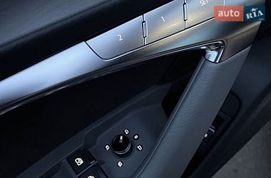 Универсал Audi A6 2019 в Киеве