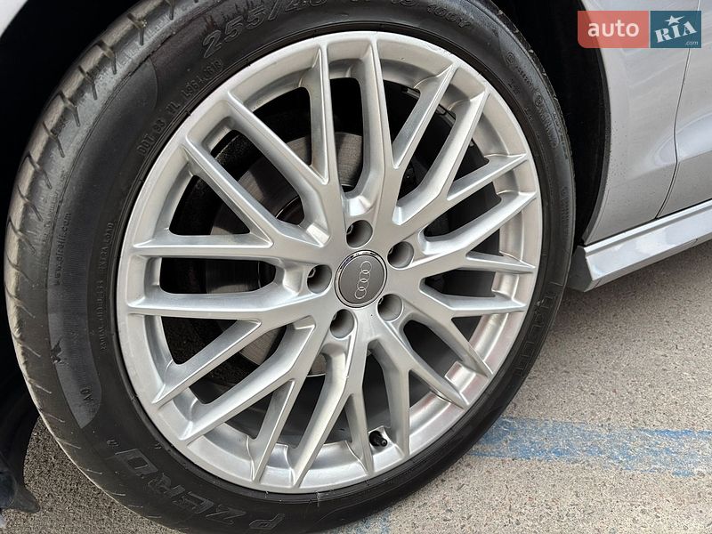 Седан Audi A6 2018 в Тернополе