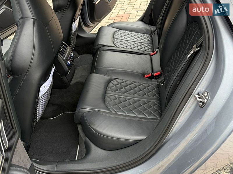 Седан Audi A6 2015 в Ивано-Франковске
