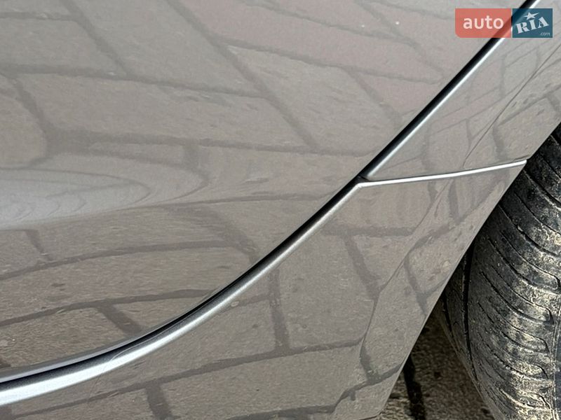 Седан Audi A6 2015 в Ивано-Франковске