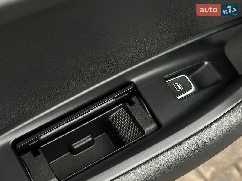 Седан Audi A6 2015 в Днепре