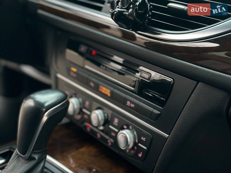 Седан Audi A6 2015 в Днепре