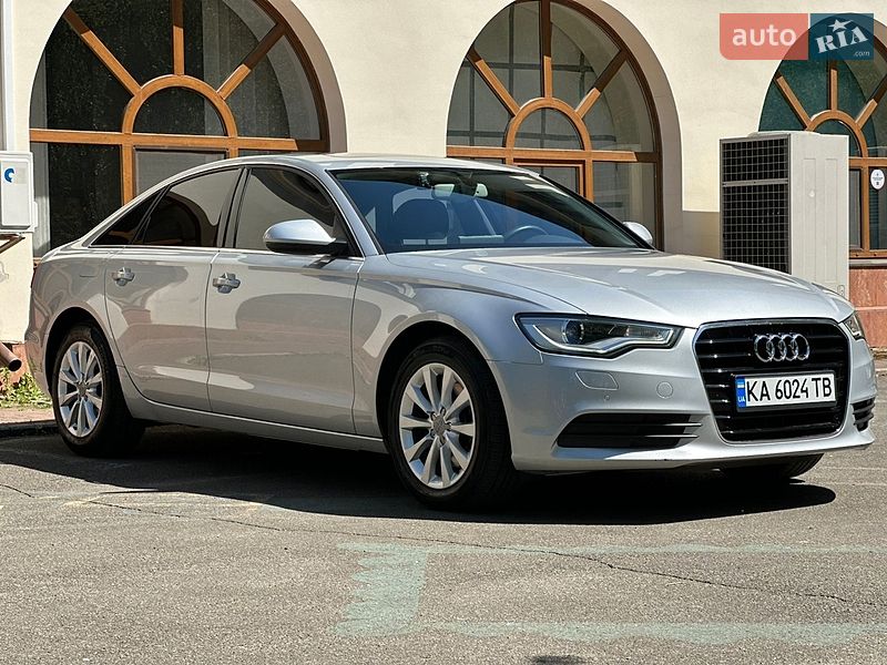 Седан Audi A6 2014 в Киеве