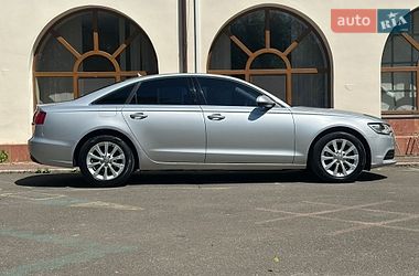 Седан Audi A6 2014 в Киеве
