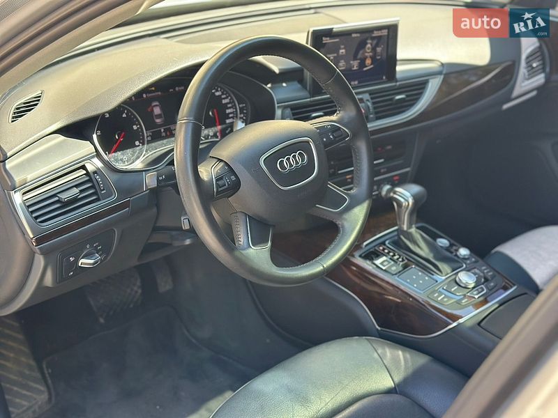 Седан Audi A6 2014 в Киеве