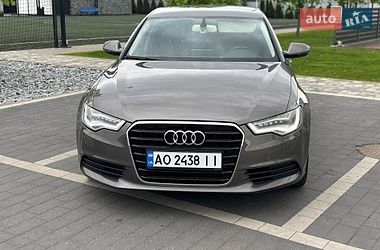 Седан Audi A6 2011 в Мукачево