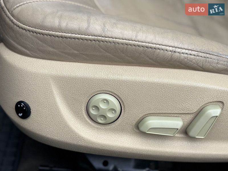 Седан Audi A6 2011 в Мукачево