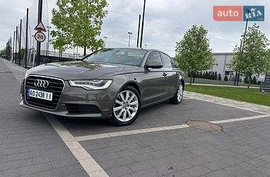 Седан Audi A6 2011 в Мукачево